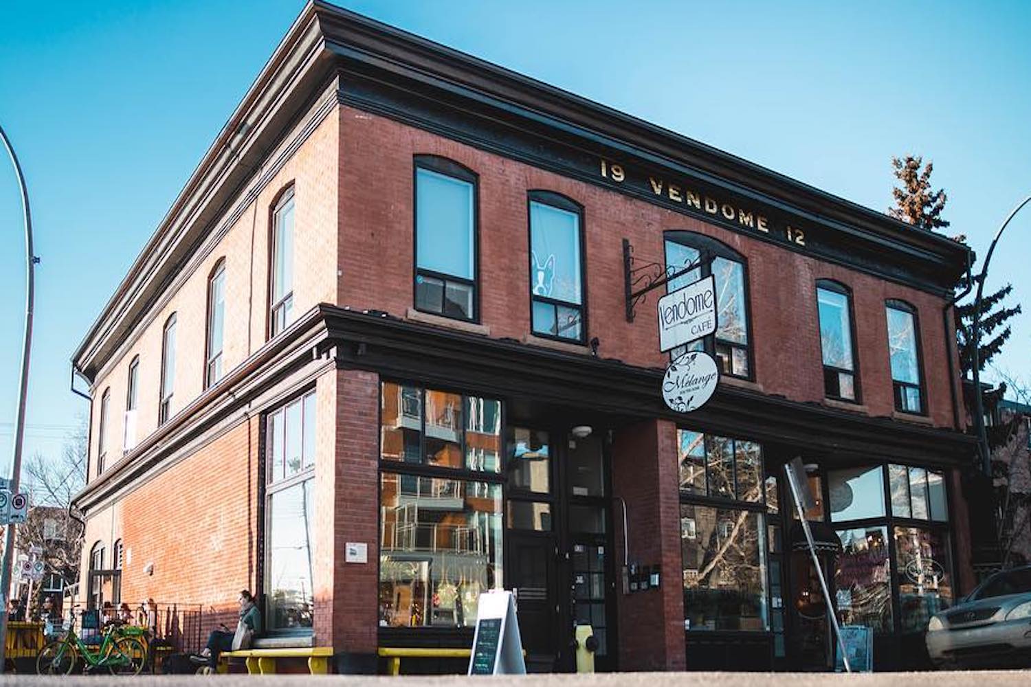 essential calgary coffee shops
