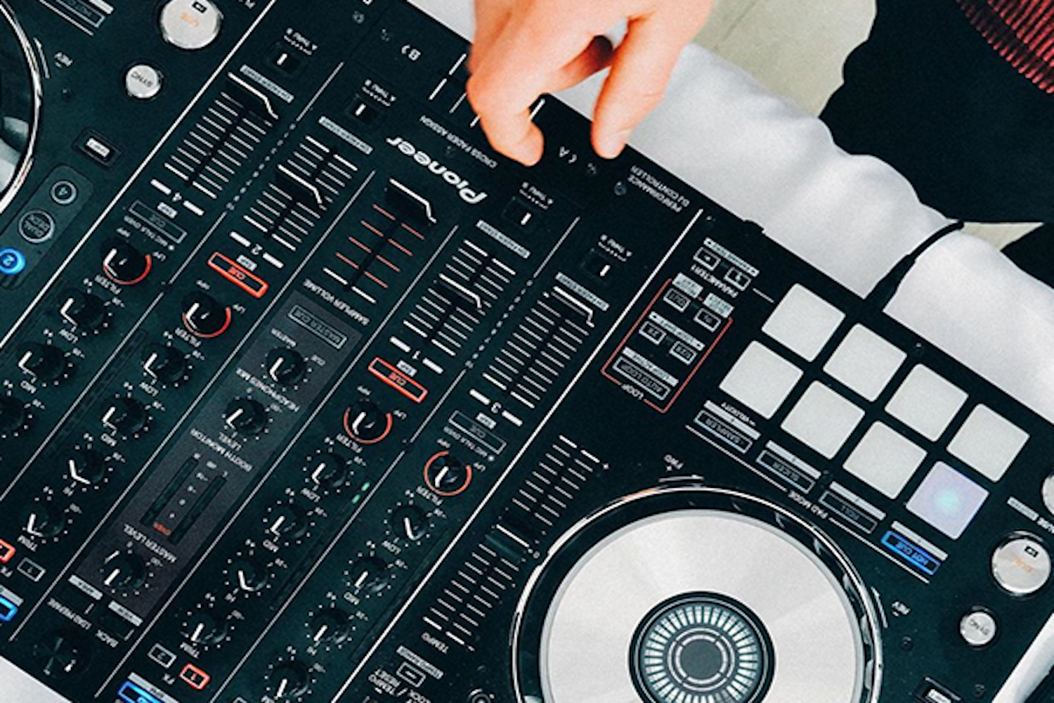 dj