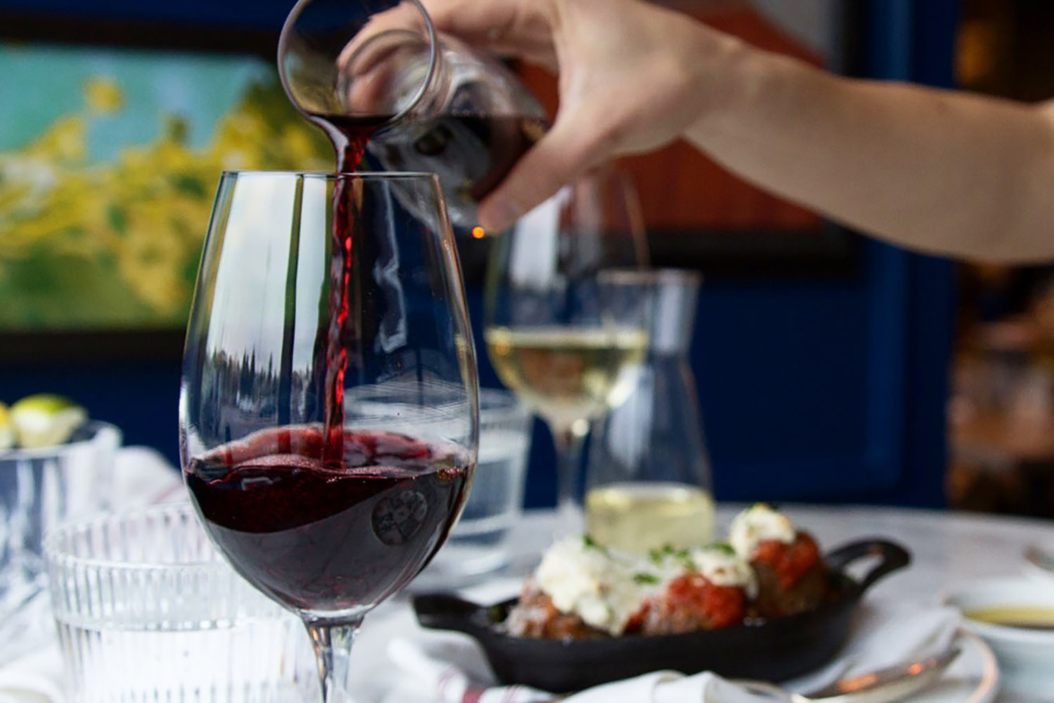 buffo happy hour calgary