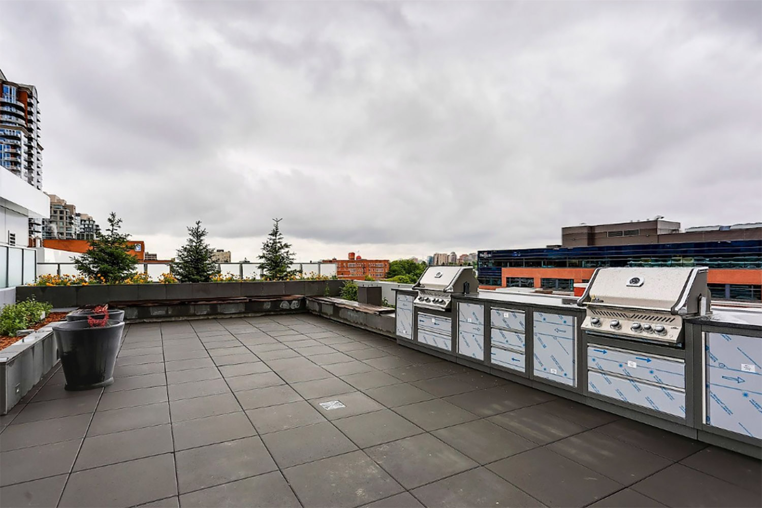 patio at the royal calgary rental