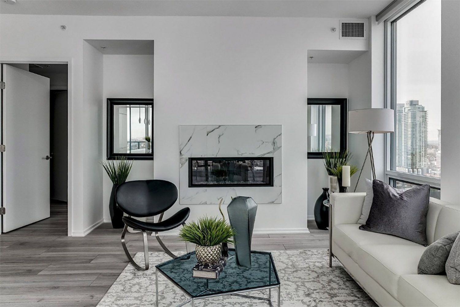 calgary rental of the week 2306 - 615 6 Avenue Southeast