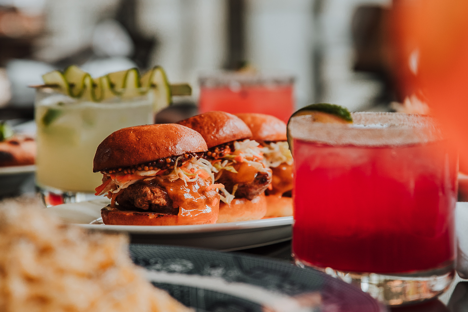 happy hour of
