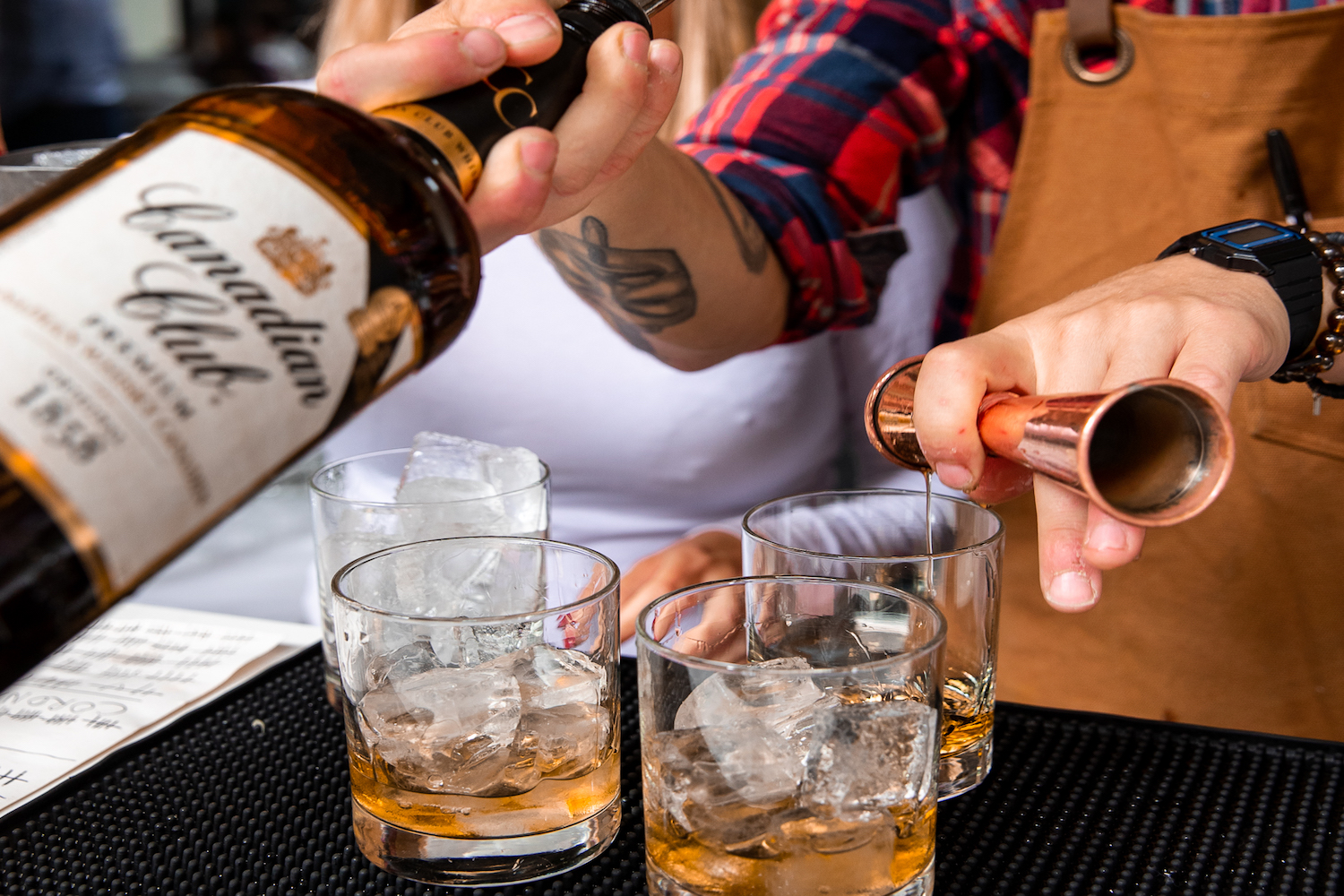happy hour of