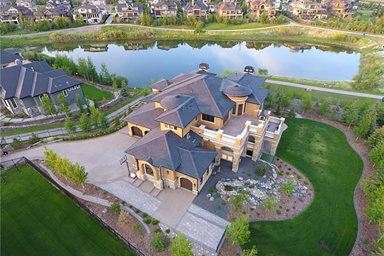 calgary home of the week 132 waterside court