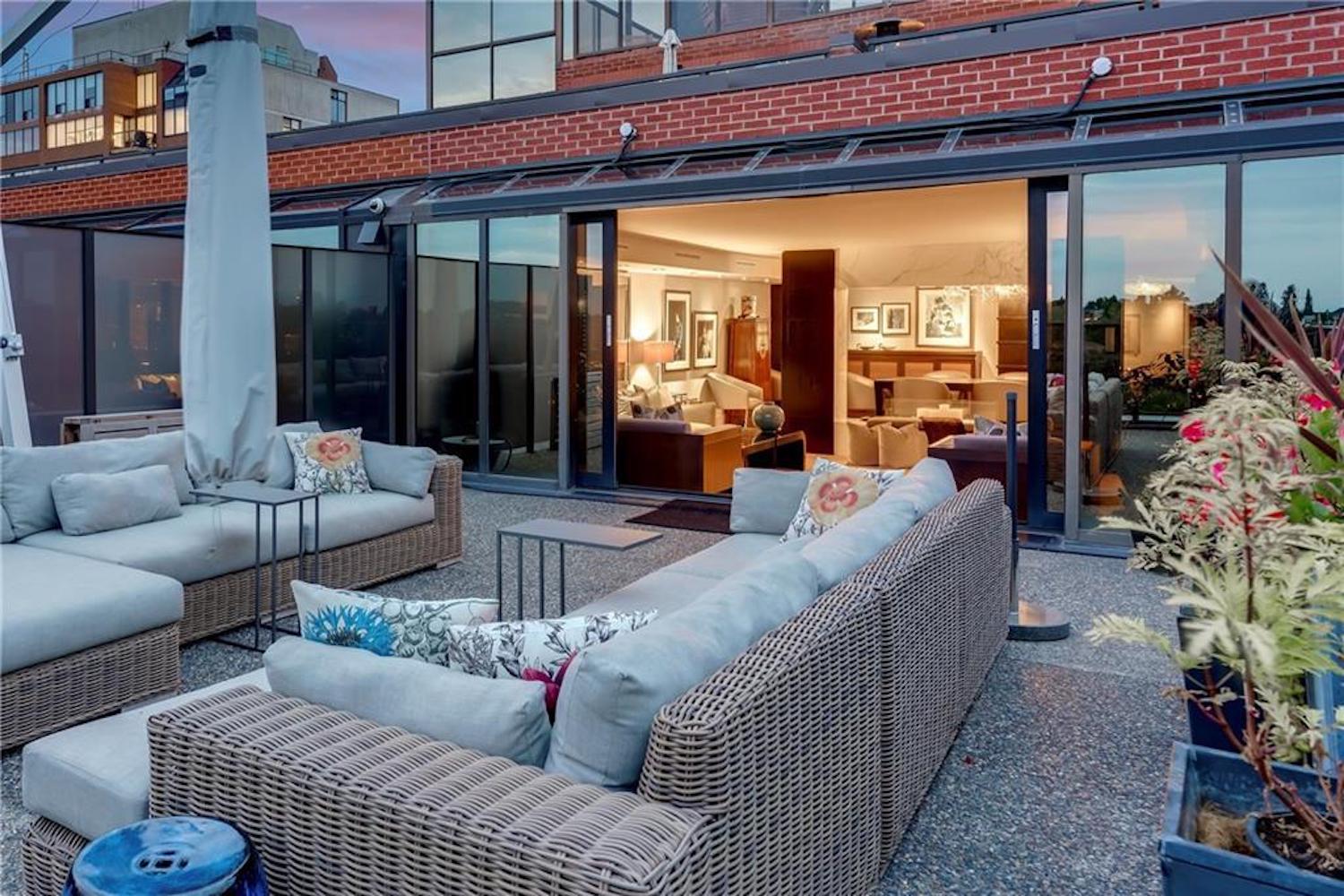 calgary home of week