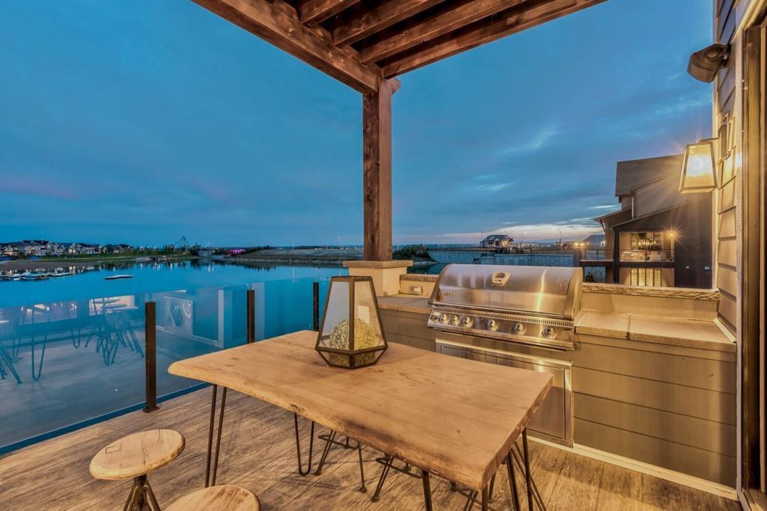 Home of the week deck