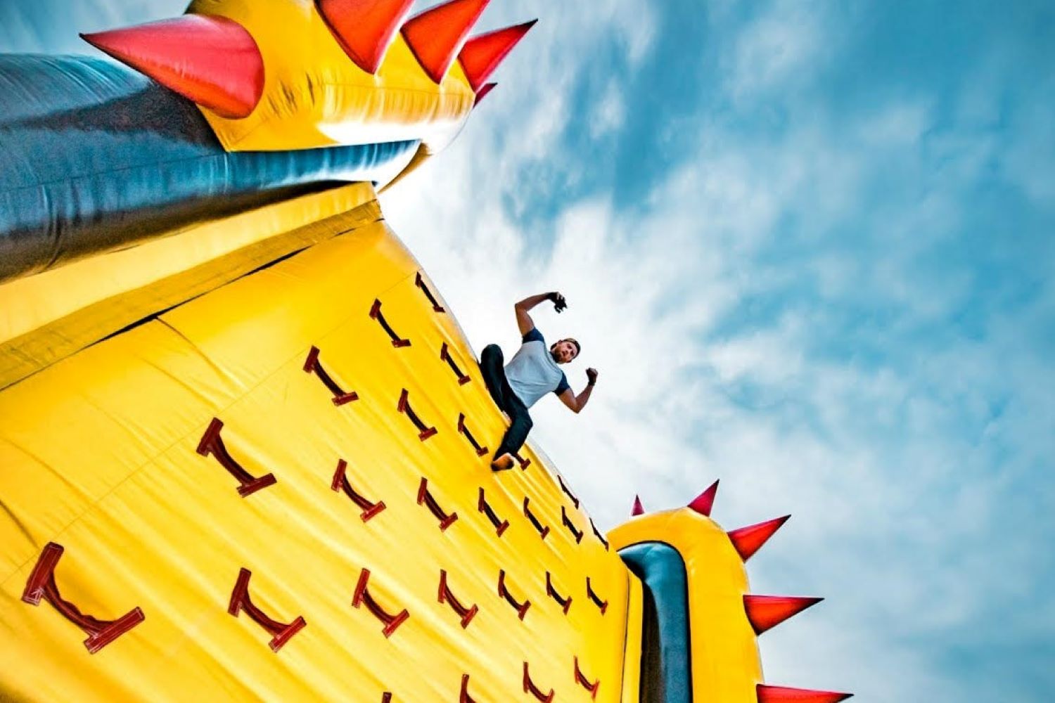 calgary inflatable obstacle course