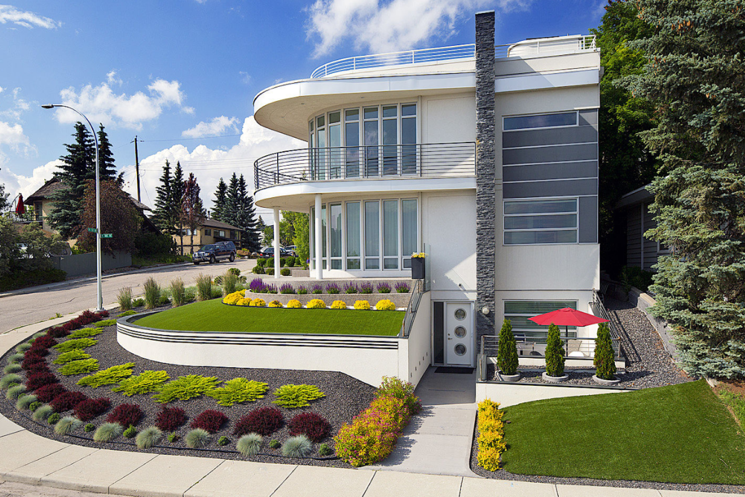 Rental Home of the week: 802 9 St NE