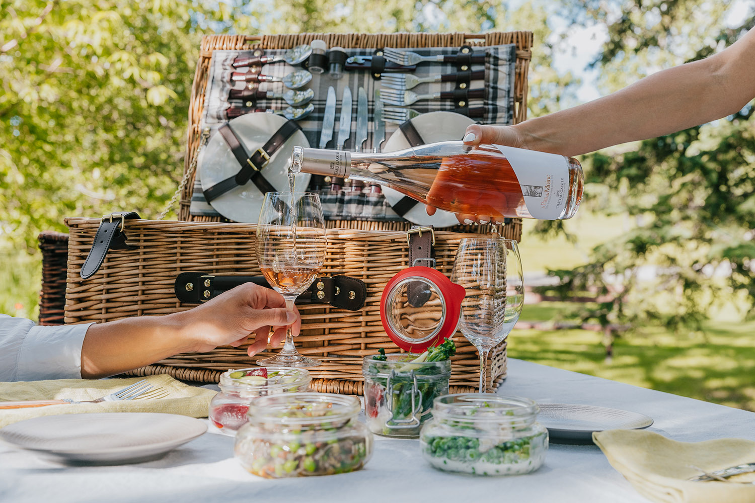 river cafe calgary picnic