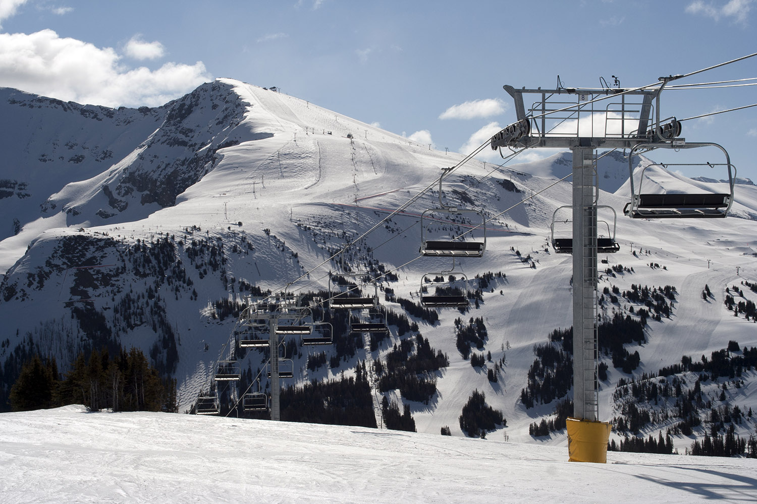 1-skiing rocky mountain adventures