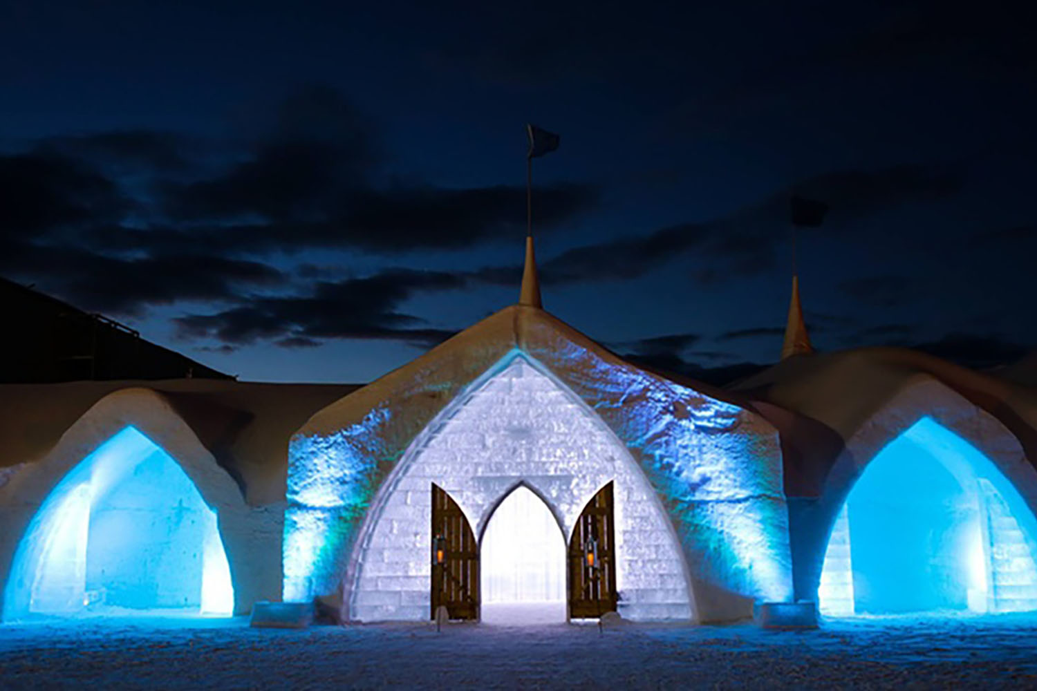 unique winter activities canada