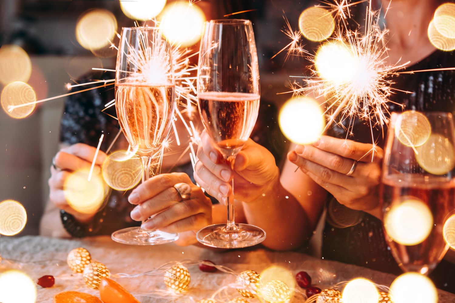 8 places in Calgary where you can order a cocktail kit this NYE